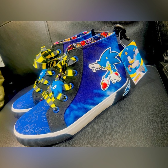 Sonic Little & Big Boys High-Top Sneaker size 4 - Picture 10 of 11